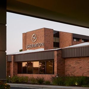 Sheraton Grand Rapids Airport Hotel